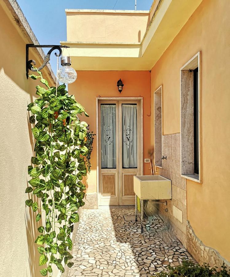 La Casina Di Vanni - Casa Vacanza Nel Cuore Del Salento Arnesano Eksteriør billede